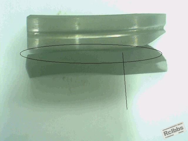 裂纹外表面