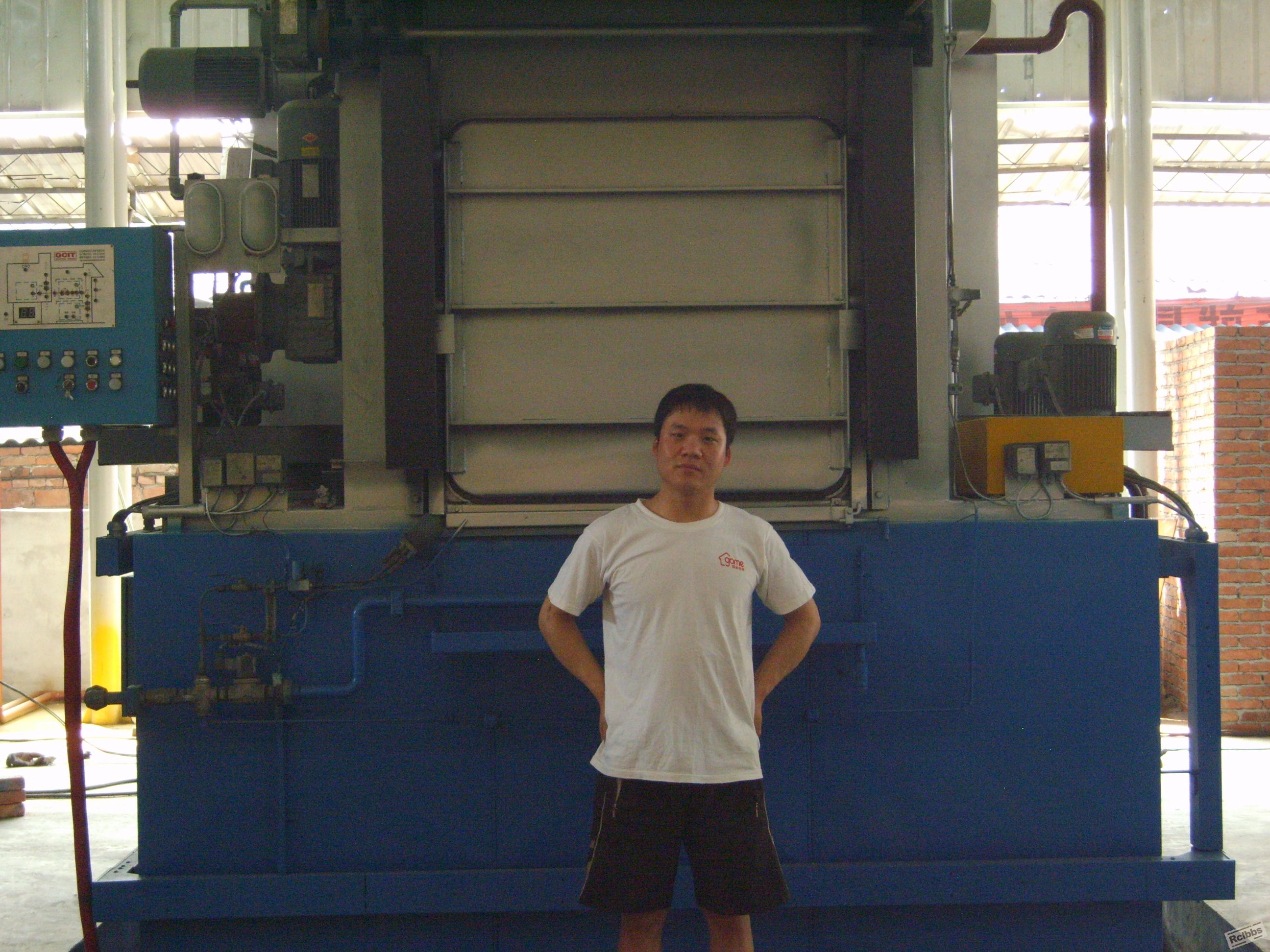 S8000890.JPG