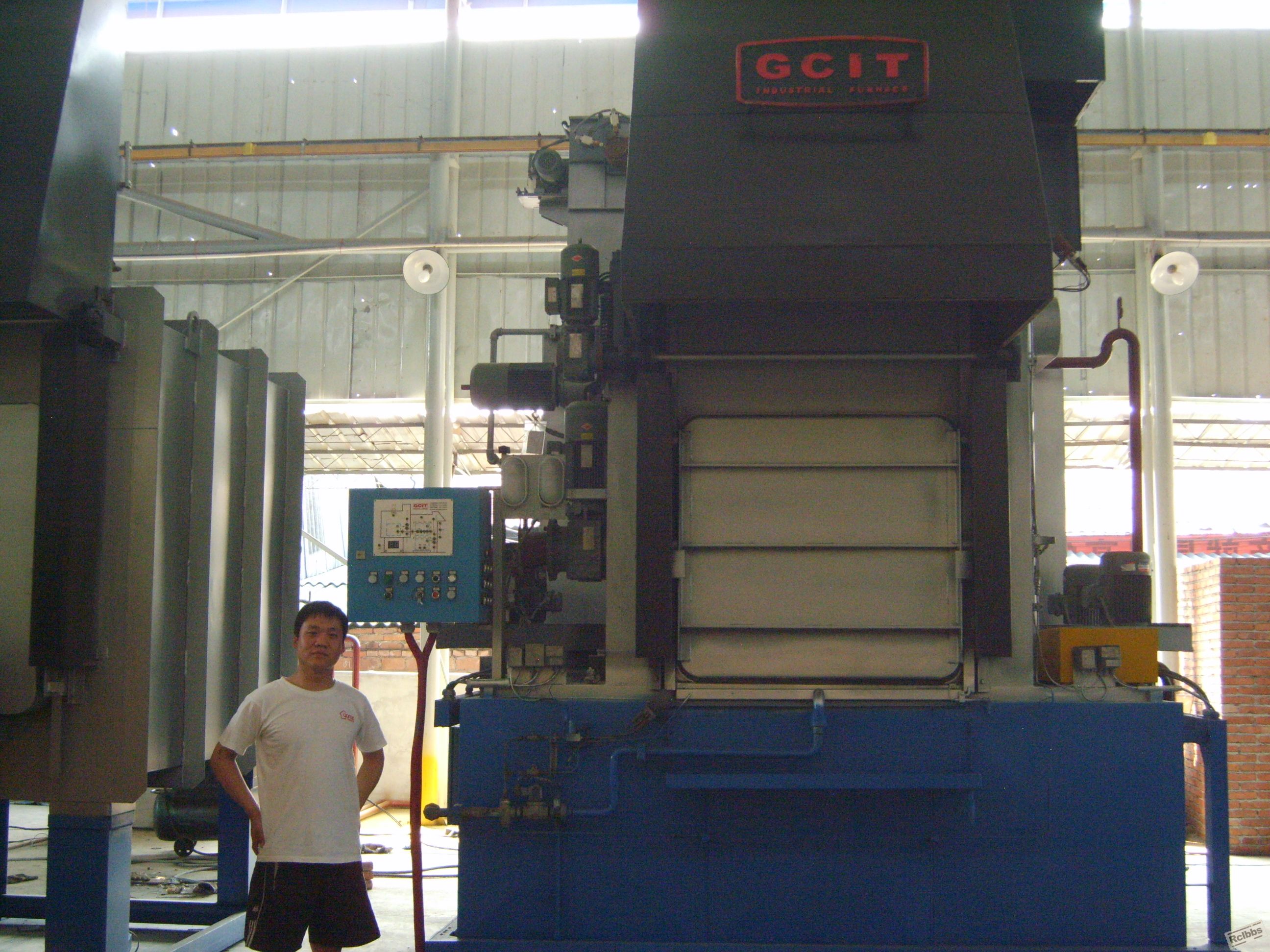 S8000892.JPG