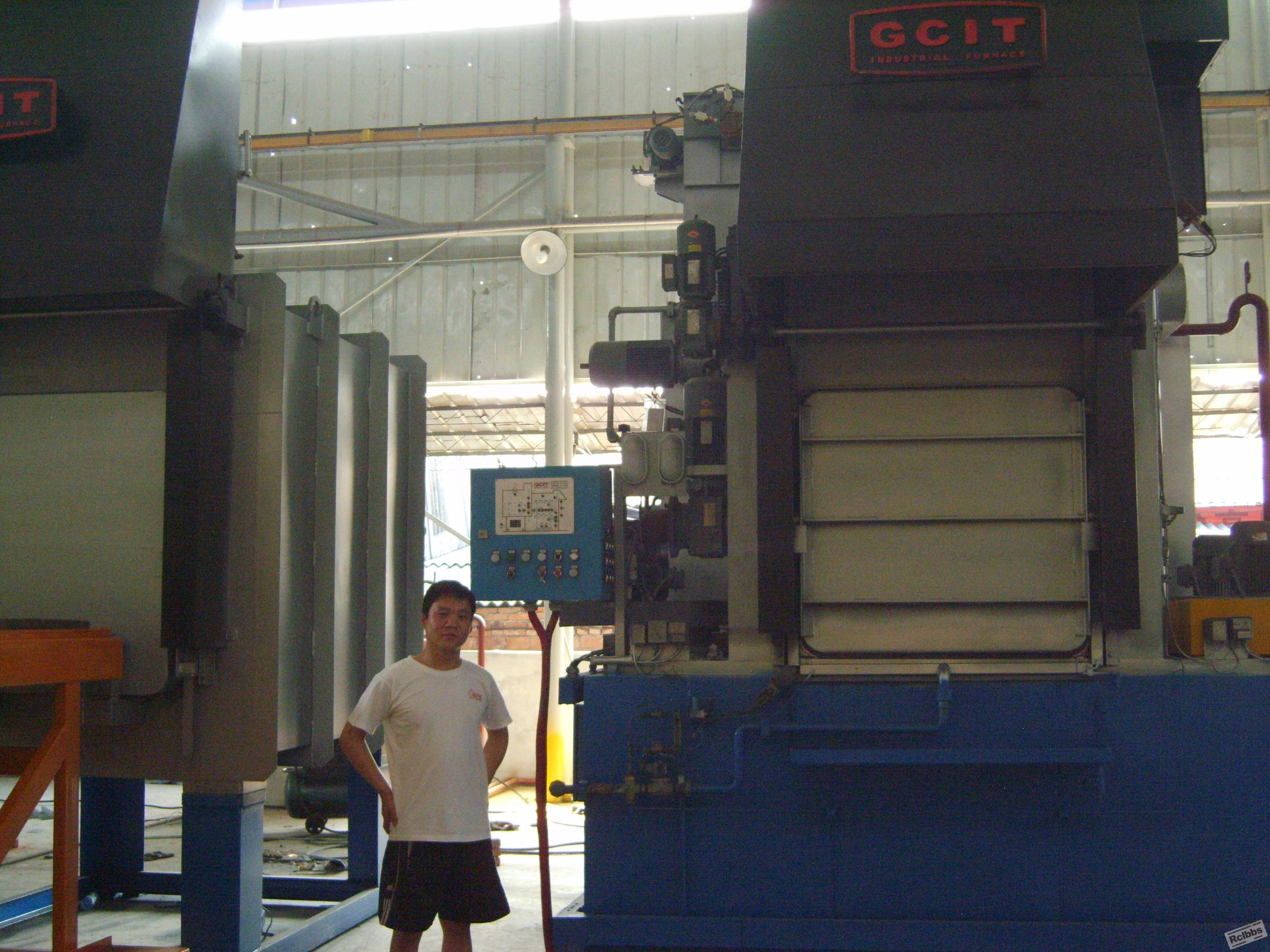 S8000893.JPG
