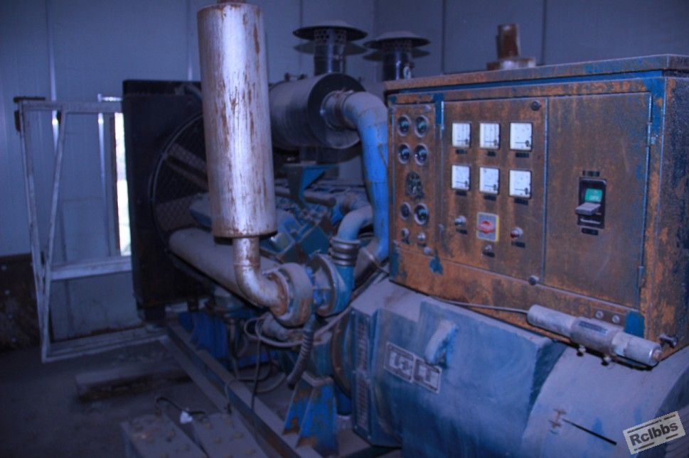 300kw发电机组1.jpg