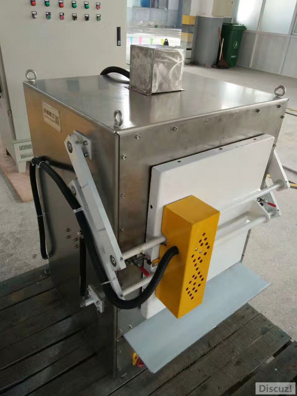 试验炉.jpg