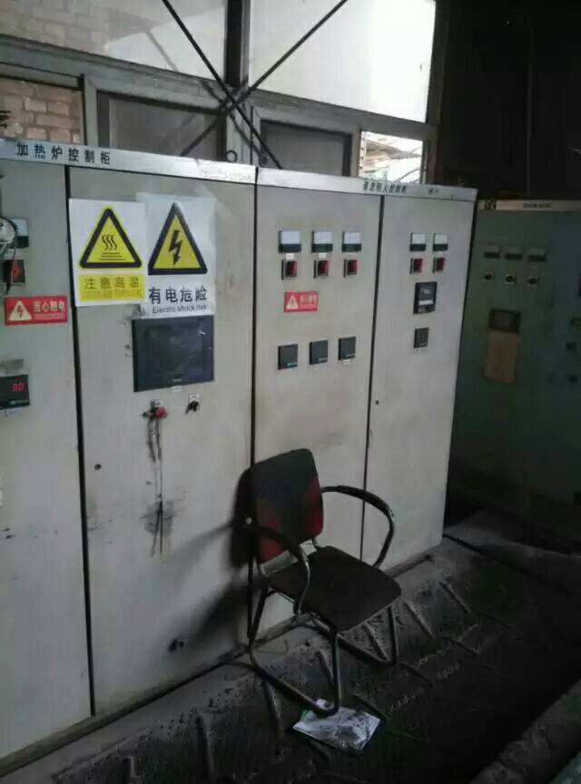 014339n777vy8q8de8c7kv.jpg
