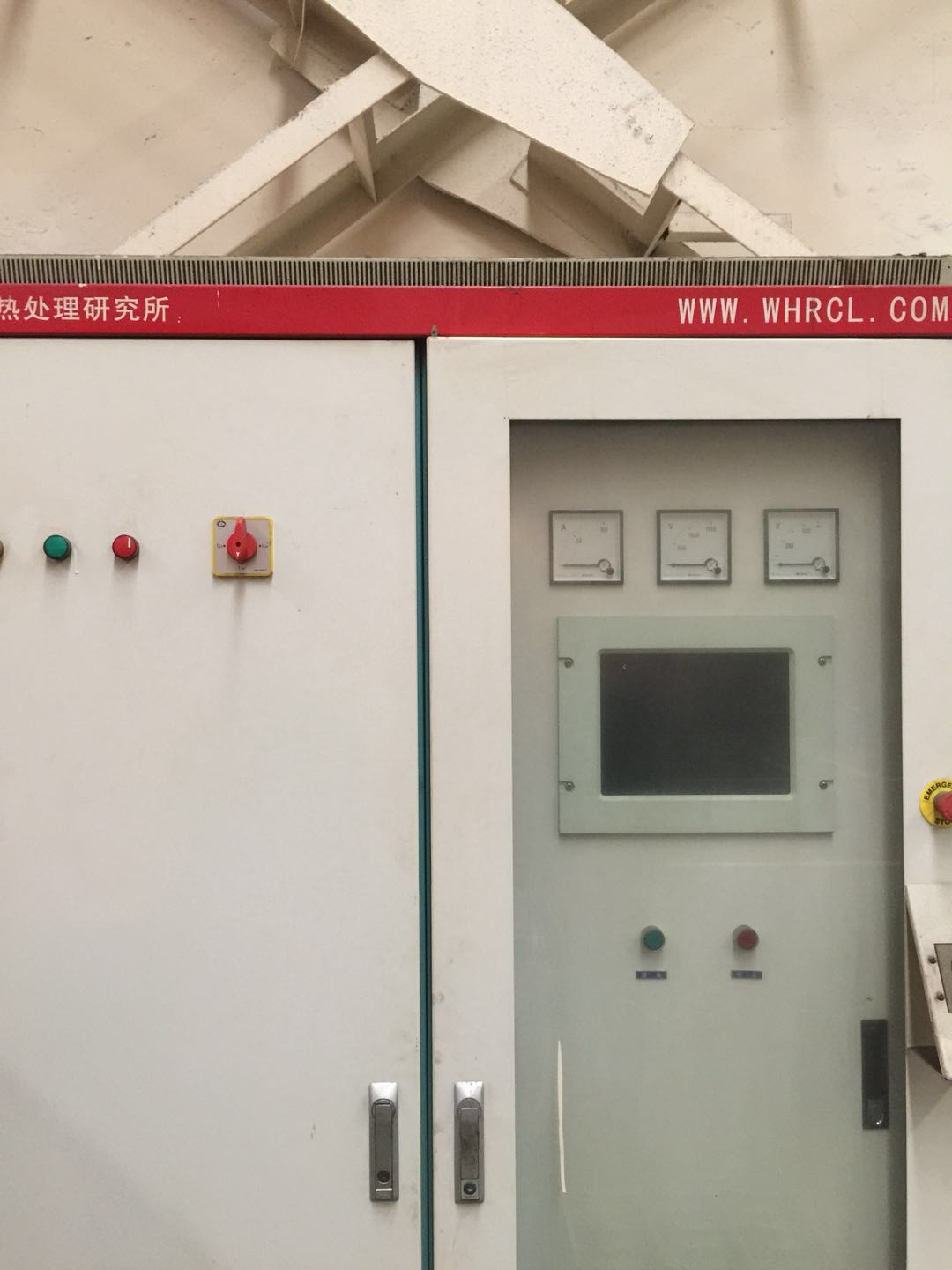 2号线控制柜.jpg