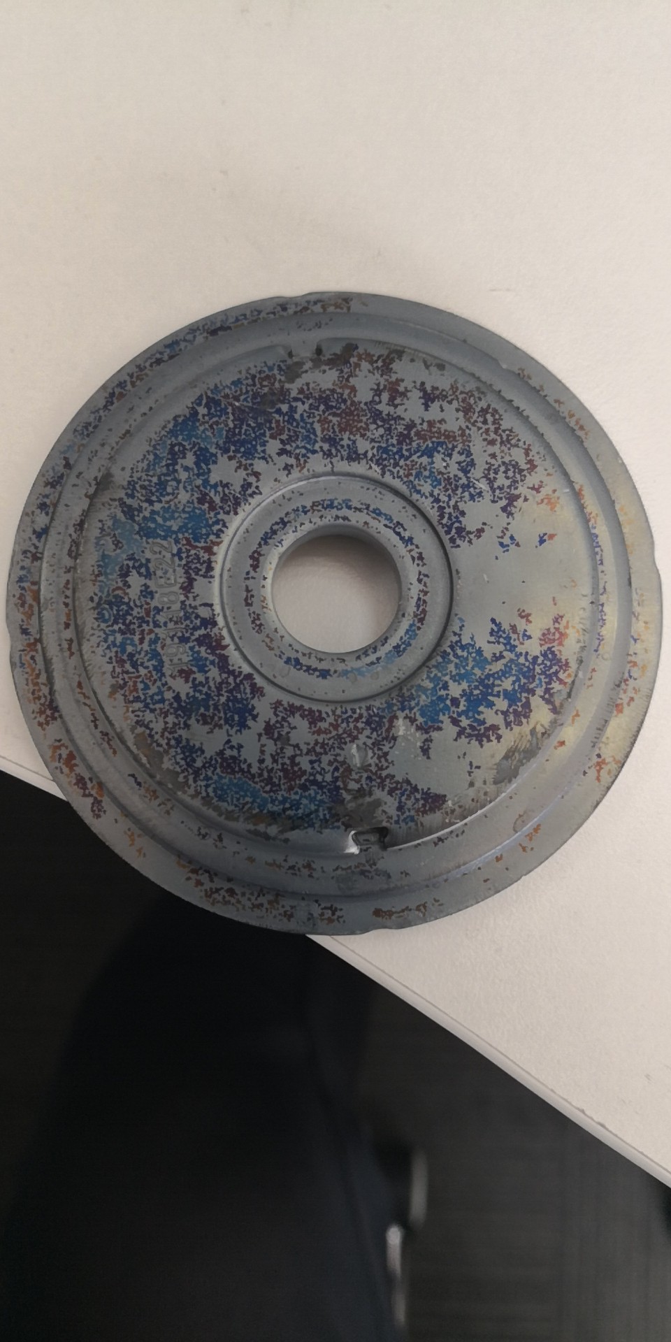 蓝斑点现象