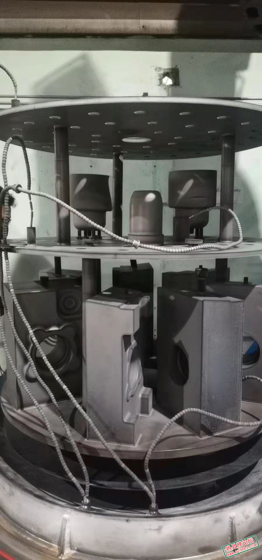 出炉工件-1.jpg