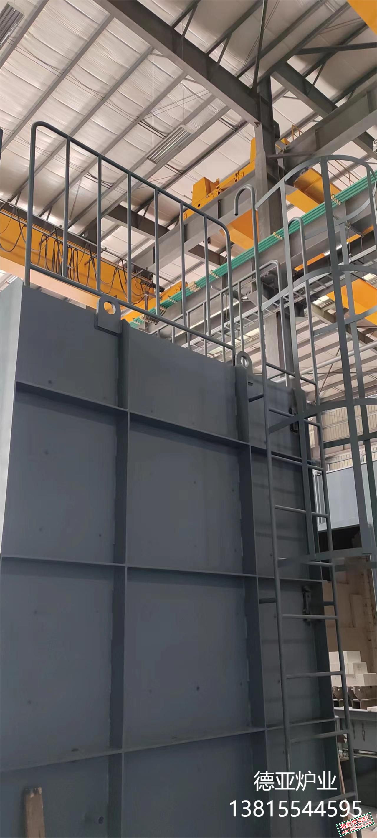 箱式多用炉主炉后室外壳右侧.jpg