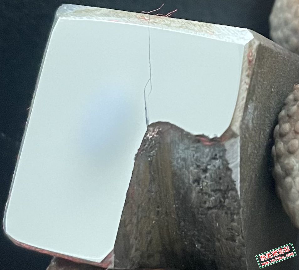 金相磨样后裂缝