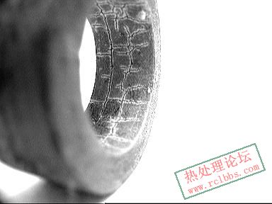 11锻件遇水湿裂纹.JPG