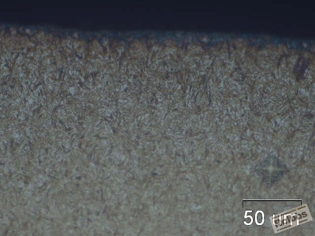 500X ，裂纹起源处表面组织