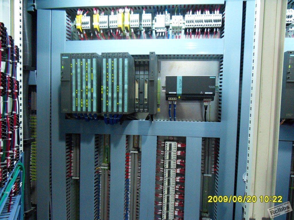控制系统PLC(西门子).JPG