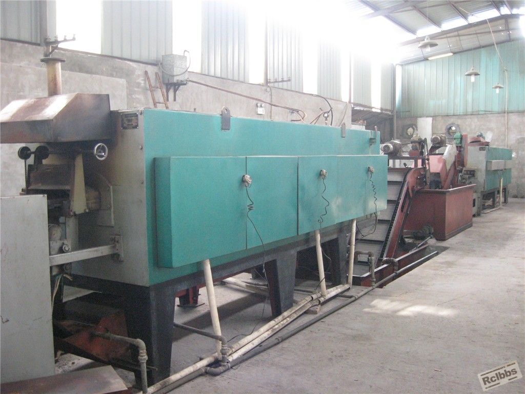 R2.jpg