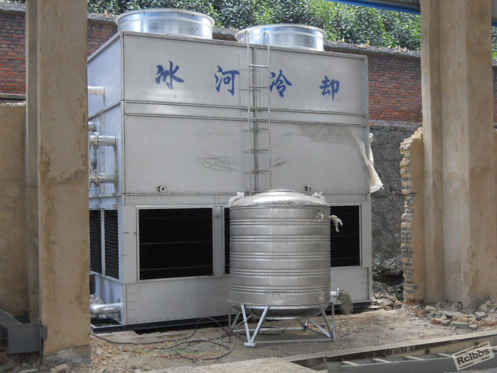 闭式冷却塔